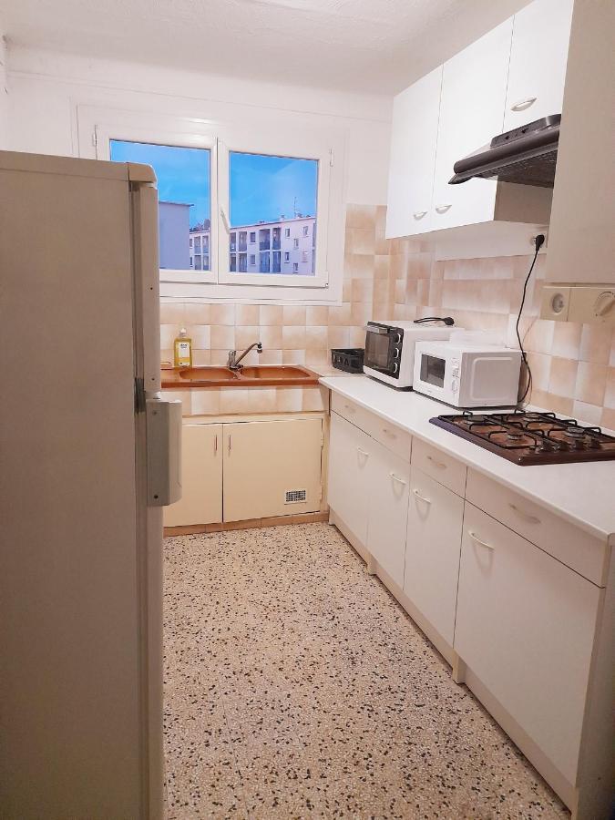 פרפיניין Appartement F3 Avec Balcon מראה חיצוני תמונה